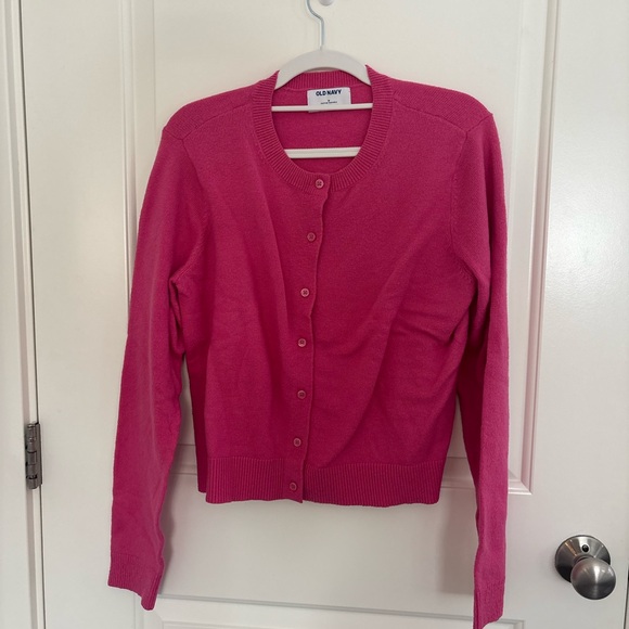 Old Navy Sweaters - Old Navy Women's Vibrant Pink Cardigan